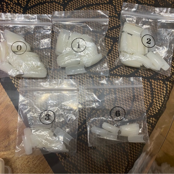 Assorted Nail Tips Set - Picture 5 of 11